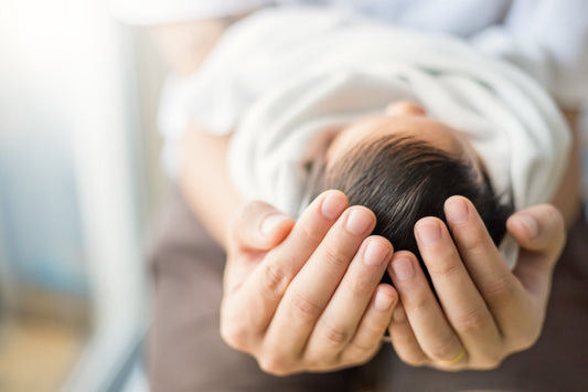 Important Rules for Visiting a Newborn