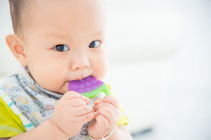 Teething & Fevers: Is Your Baby Teething or Sick