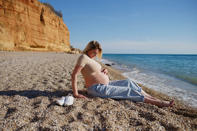 5 Ways To Stay Safe In The Sun While Pregnant