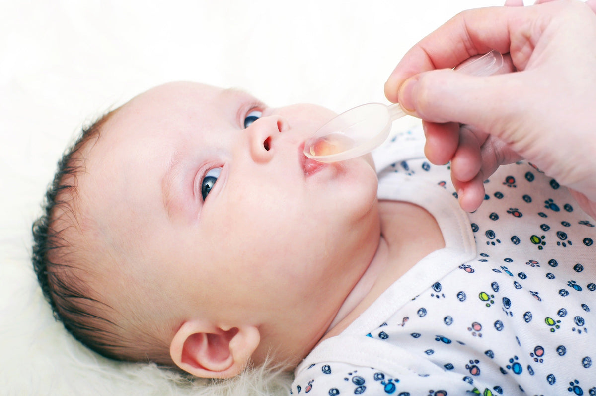 How To Give Babies Medicine - Techniques & Tips for Giving Your Baby ...